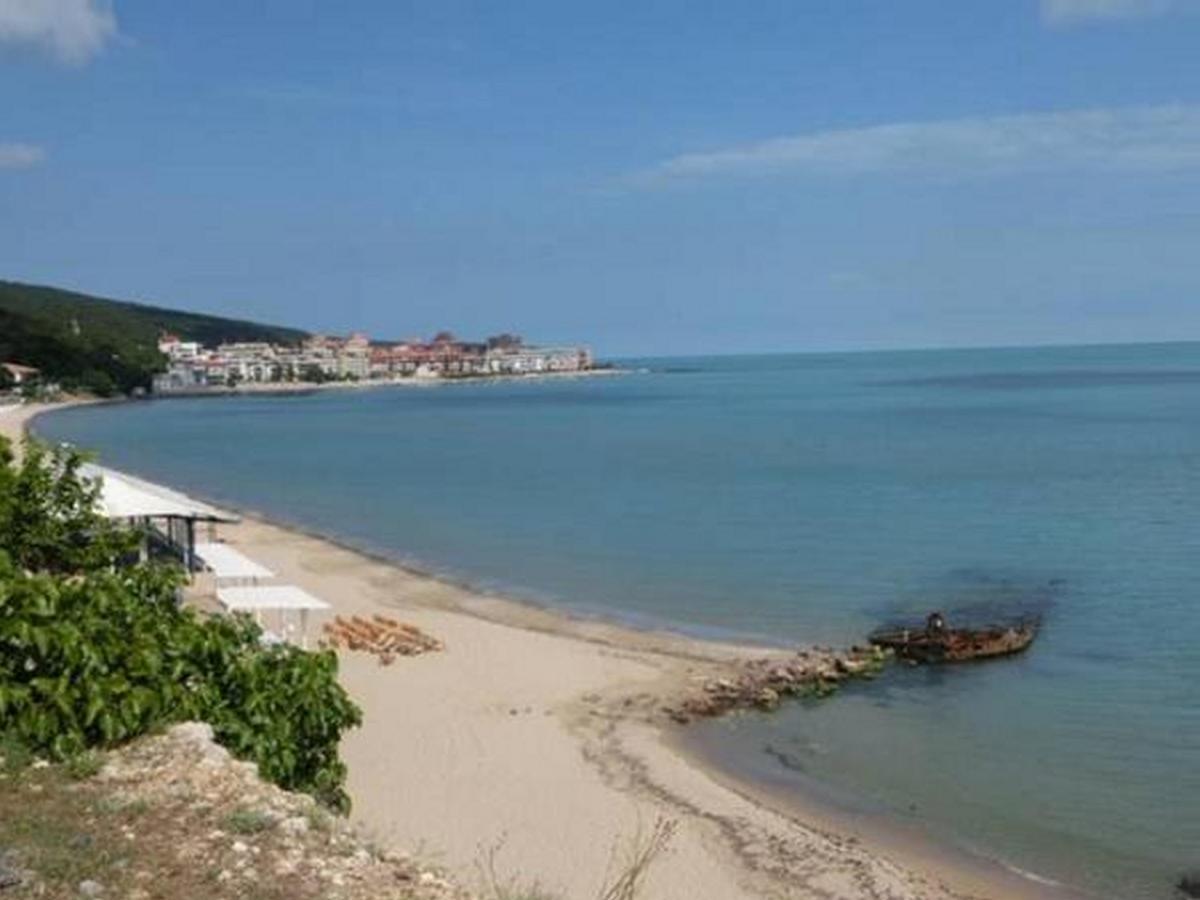 Sea View Panorama Apartment On Complex With Pools And Beach, Свети-Влас Экстерьер фото