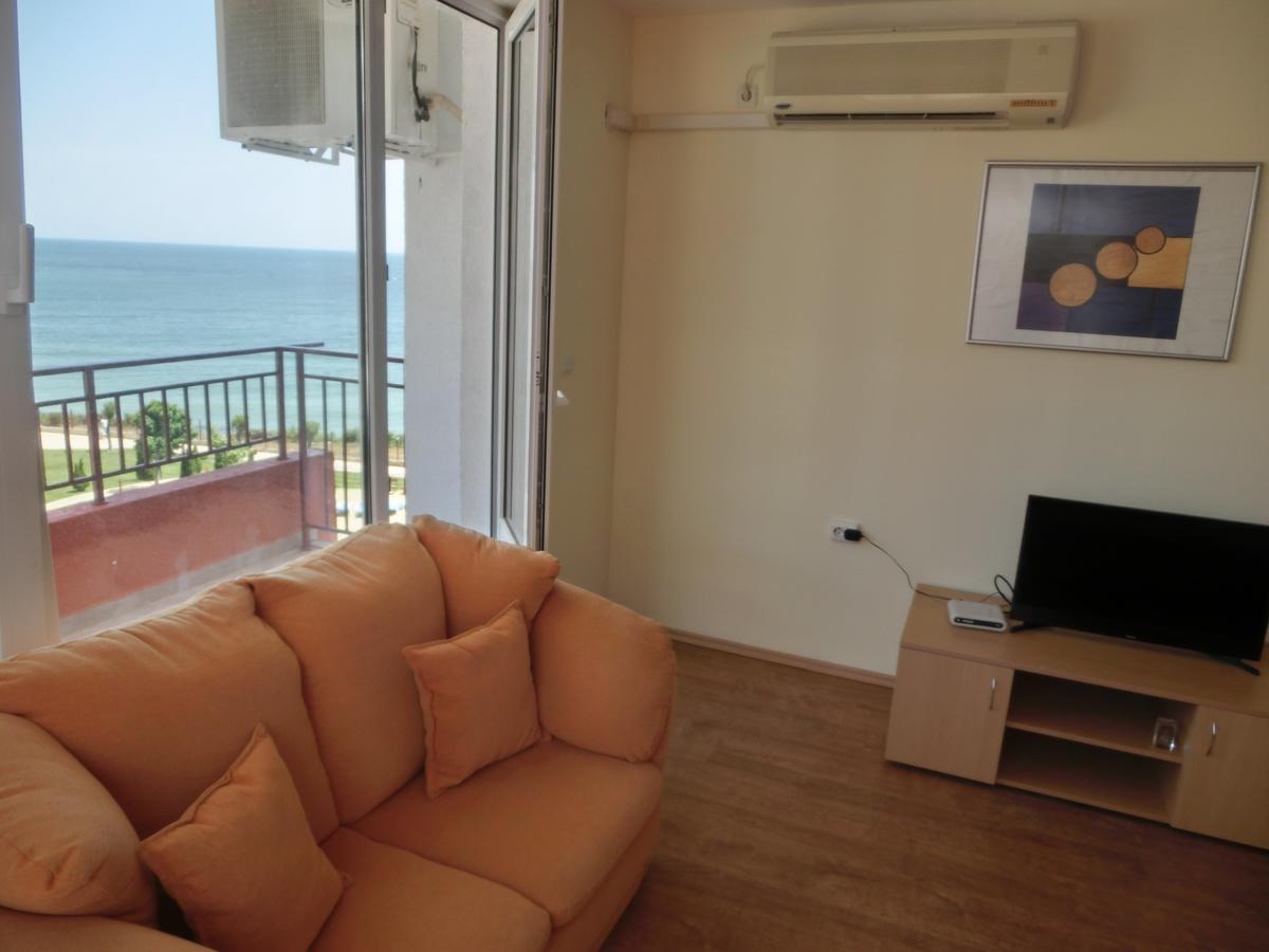 Sea View Panorama Apartment On Complex With Pools And Beach, Свети-Влас Экстерьер фото