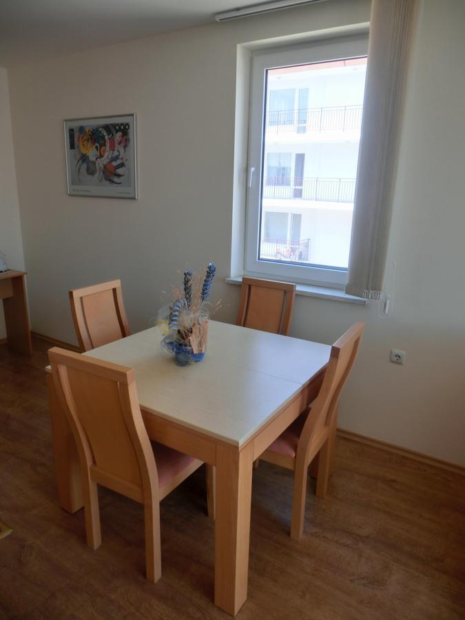 Sea View Panorama Apartment On Complex With Pools And Beach, Свети-Влас Экстерьер фото